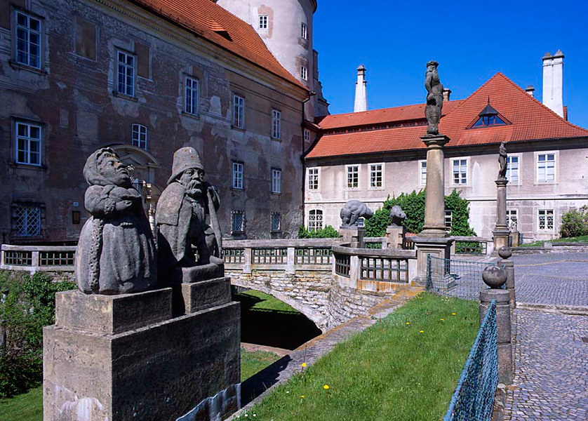 Nové město nad Metují - Bontour