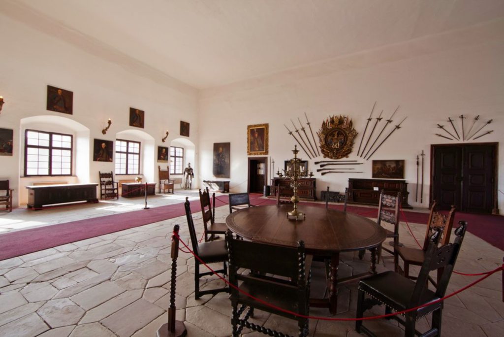 Hrad Červený Kameň - Bontour
