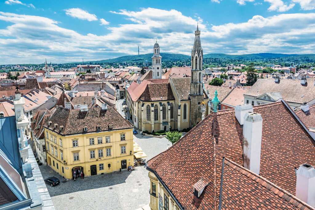 Šoproň - Bontour
