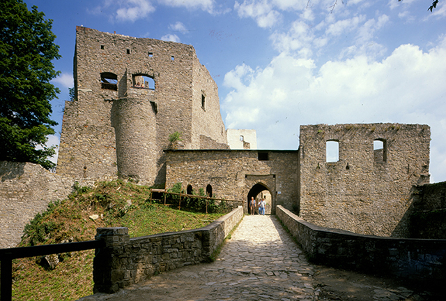 Hrad Hukvaldy - Bontour